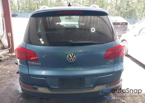 2017 Volkswagen Tiguan 2.0T Wolfsburg Edition z USA, uszkodzony, nr VIN WVGSV7AX0HK011669